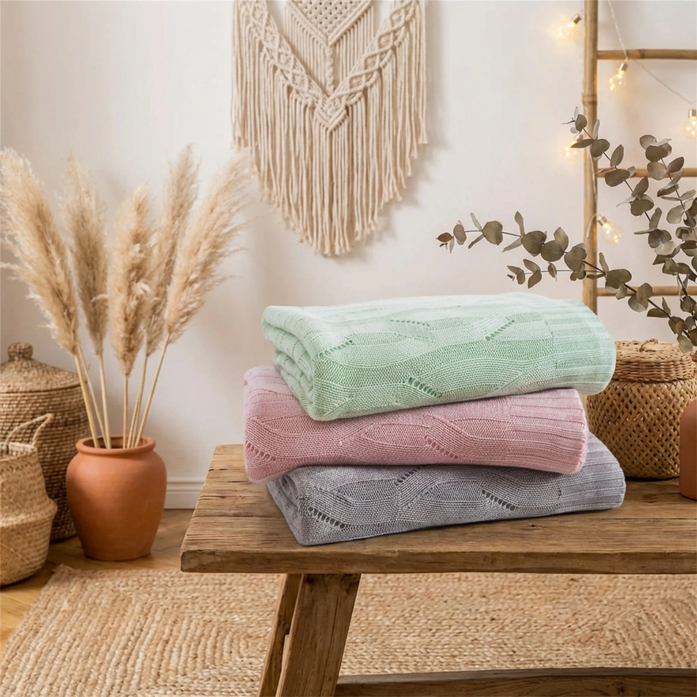 All-Season Bamboo Knitted Throw Blanket | Temperature-Regulating & Anti-Itch for Dermatitis Relief.