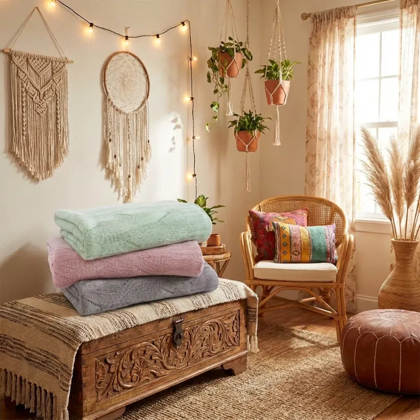 All-Season Bamboo Knitted Throw Blanket | Temperature-Regulating & Anti-Itch for Dermatitis Relief.